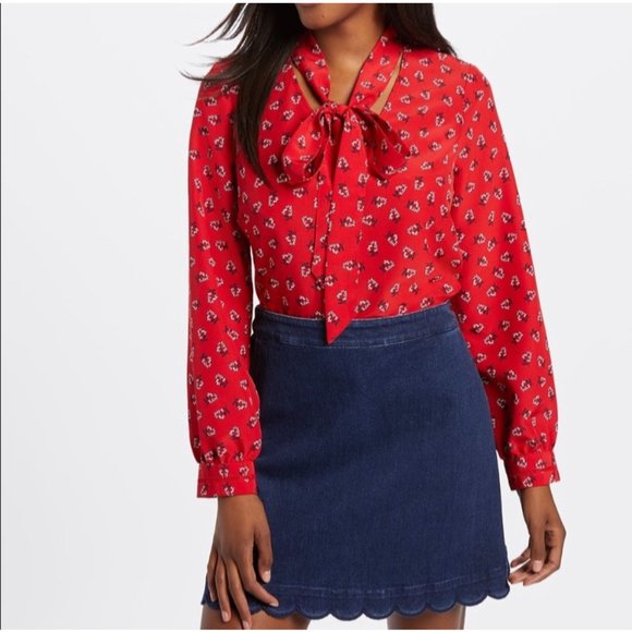 Draper James Tops - Draper James Red Floral Tie Neck Blouse